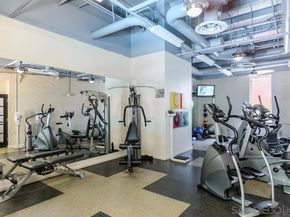 1431 Pacific Hwy 110, San Diego CA 92101