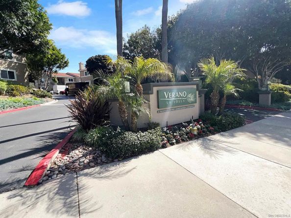 7405 Charmant Dr 2427, San Diego CA 92122