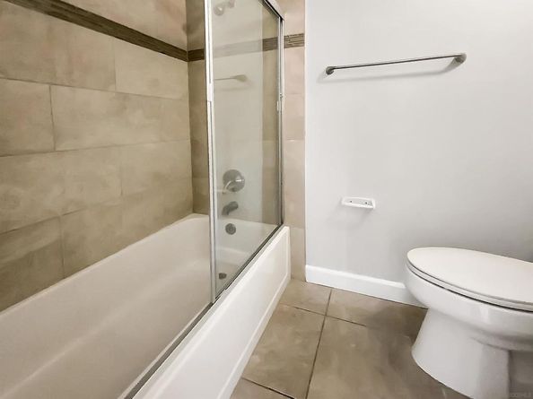 7405 Charmant Dr 2427, San Diego CA 92122