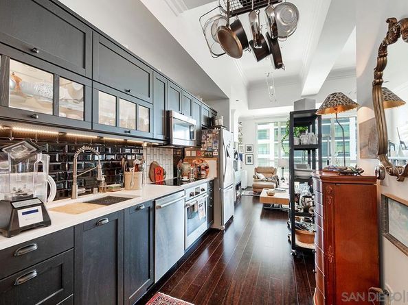 350 W Ash Street 807, San Diego CA 92101