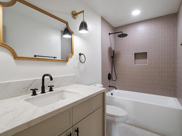 4089 Mount Everest, San Diego CA 92111