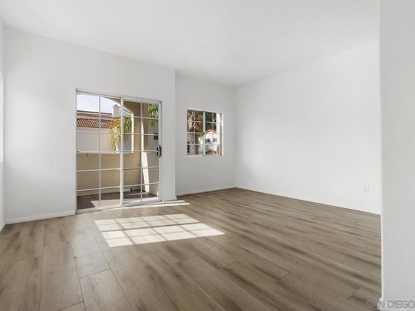 414 W San Marcos Blvd 130, San Marcos CA 92069