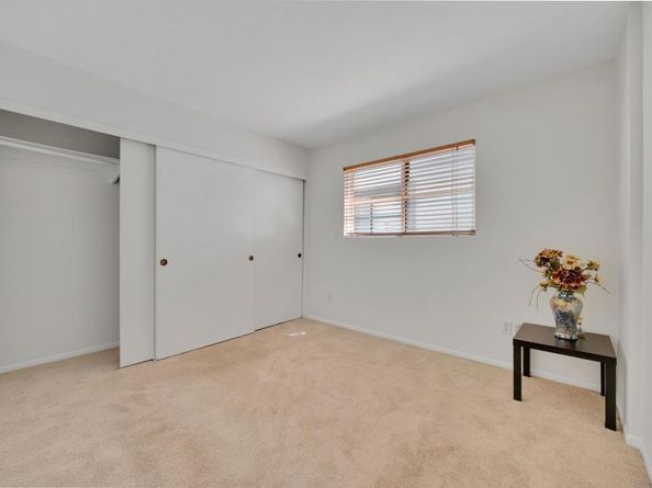 4055 Falcon St 102, San Diego CA 92103