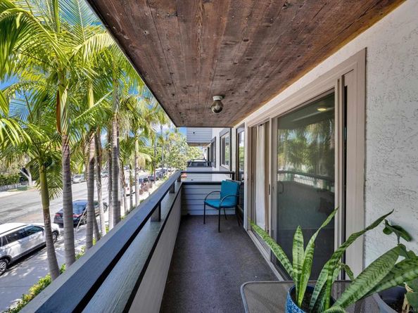 4055 Falcon St 102, San Diego CA 92103