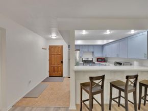 4055 Falcon St 102, San Diego CA 92103