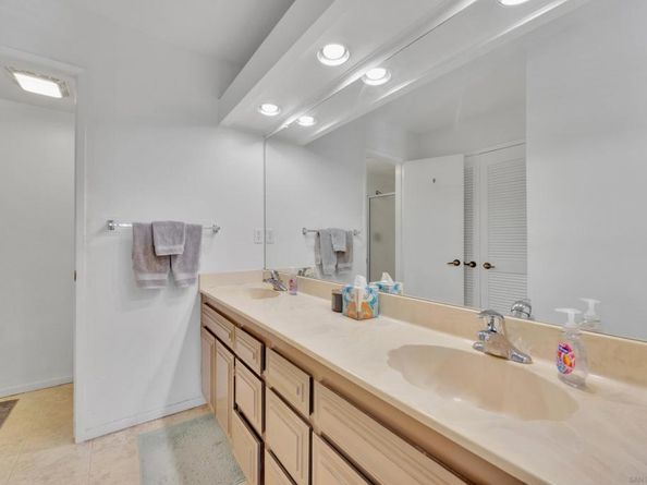 4055 Falcon St 102, San Diego CA 92103