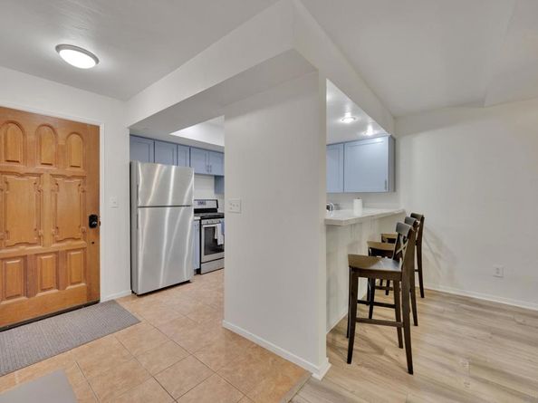 4055 Falcon St 102, San Diego CA 92103