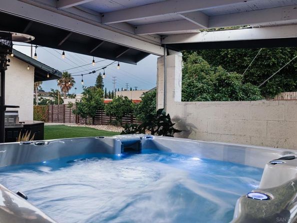 3805 Atascadero Dr, San Diego CA 92107