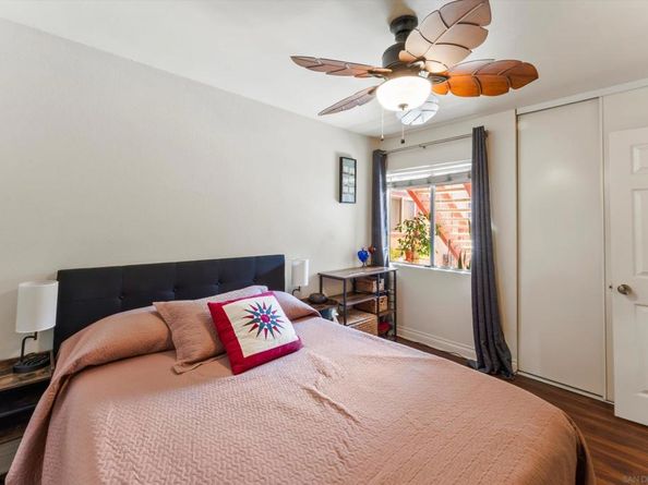 5483 Adobe Falls Rd. 7, San Diego CA 92120