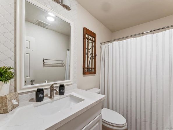 5483 Adobe Falls Rd. 7, San Diego CA 92120