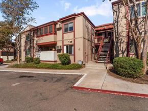 5483 Adobe Falls Rd. 7, San Diego CA 92120