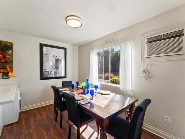 5483 Adobe Falls Rd. 7, San Diego CA 92120