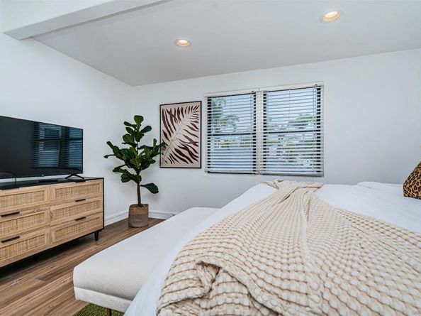 1001 11 3rd street, Coronado CA 92118