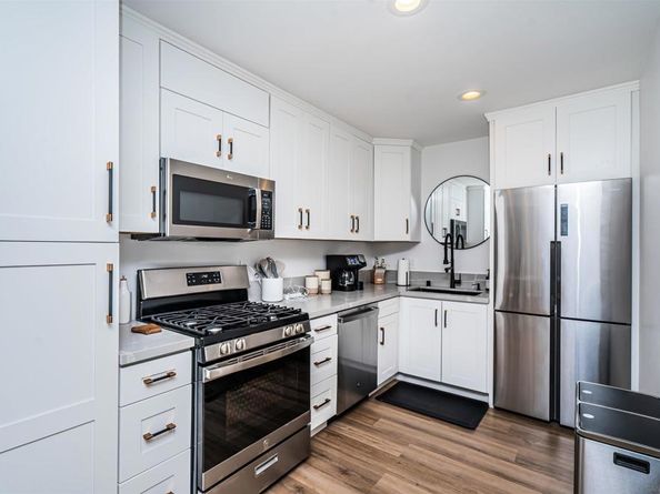 1001 11 3rd street, Coronado CA 92118