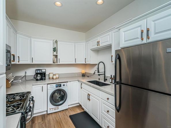 1001 11 3rd street, Coronado CA 92118