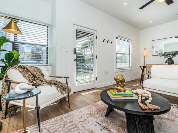 1001 11 3rd street, Coronado CA 92118