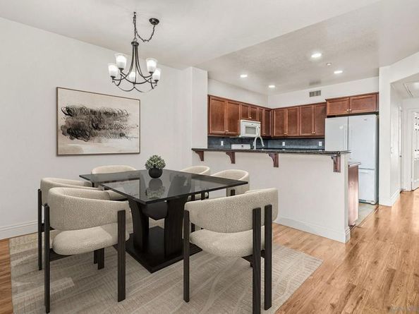 5447 Soho View Ter, San Diego CA 92105