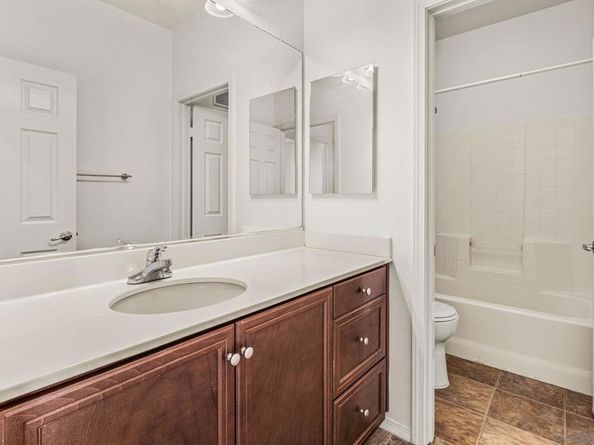 5447 Soho View Ter, San Diego CA 92105