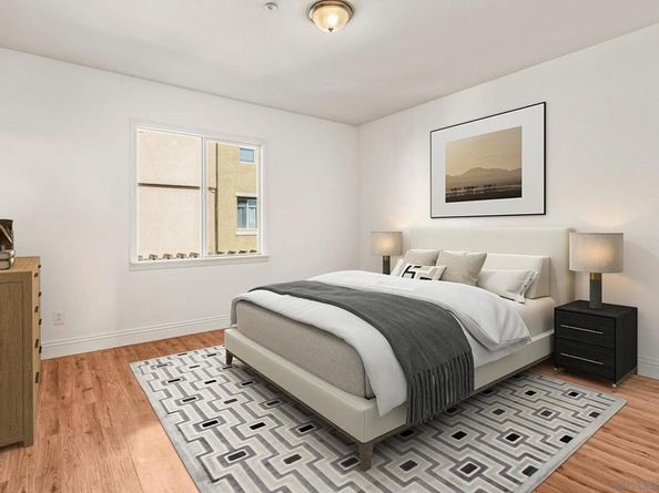 5447 Soho View Ter, San Diego CA 92105