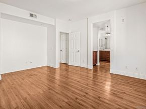 5447 Soho View Ter, San Diego CA 92105