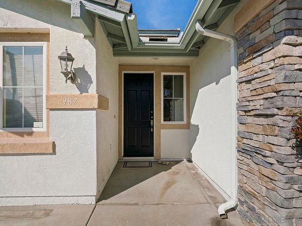 987 Palencia Ct, Chula Vista CA 91910