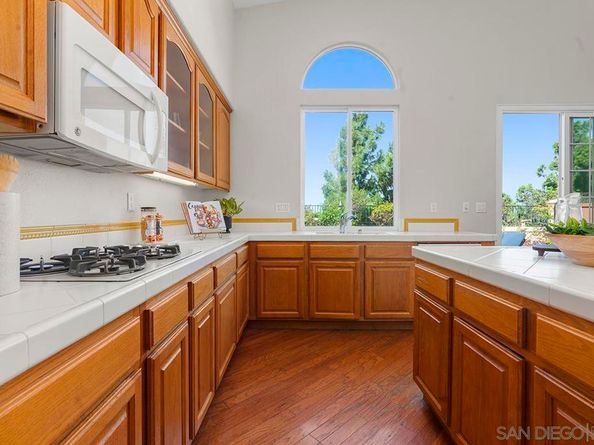 987 Palencia Ct, Chula Vista CA 91910