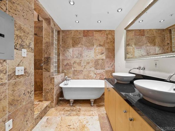 3940 7th Ave 206, San Diego CA 92103