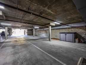 521 Arbor Dr 105, San Diego CA 92103