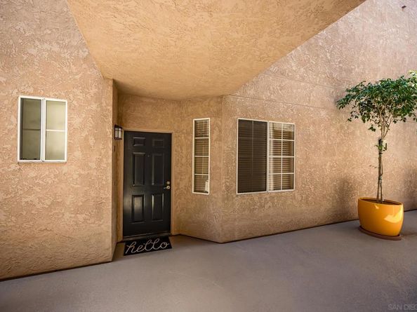 521 Arbor Dr 105, San Diego CA 92103