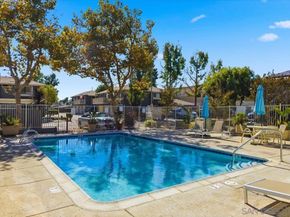 8825 Tamberly Way A, Santee CA 92071