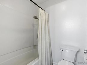 8825 Tamberly Way A, Santee CA 92071