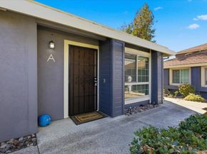 8825 Tamberly Way A, Santee CA 92071