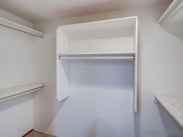 4044 Crystal Dawn Ln 203, San Diego CA 92122