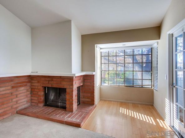 4044 Crystal Dawn Ln 203, San Diego CA 92122