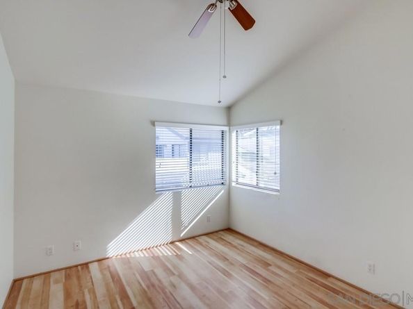 4044 Crystal Dawn Ln 203, San Diego CA 92122