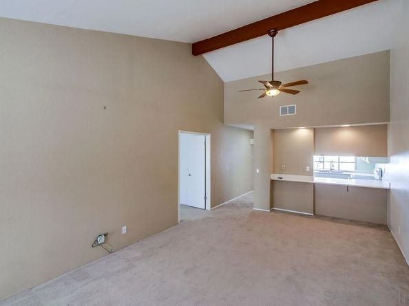 4044 Crystal Dawn Ln 203, San Diego CA 92122