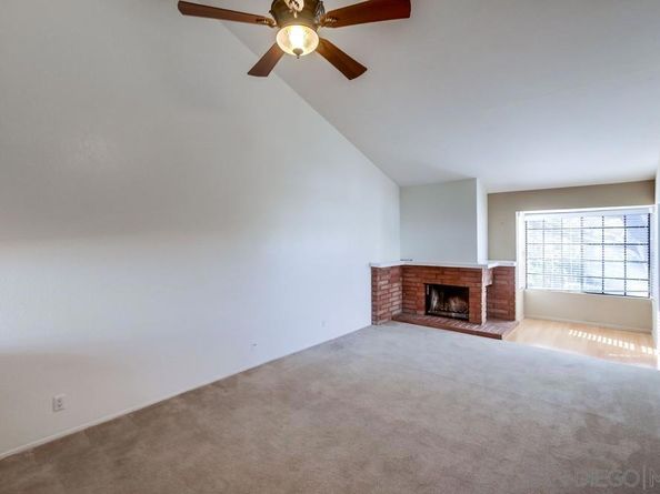 4044 Crystal Dawn Ln 203, San Diego CA 92122