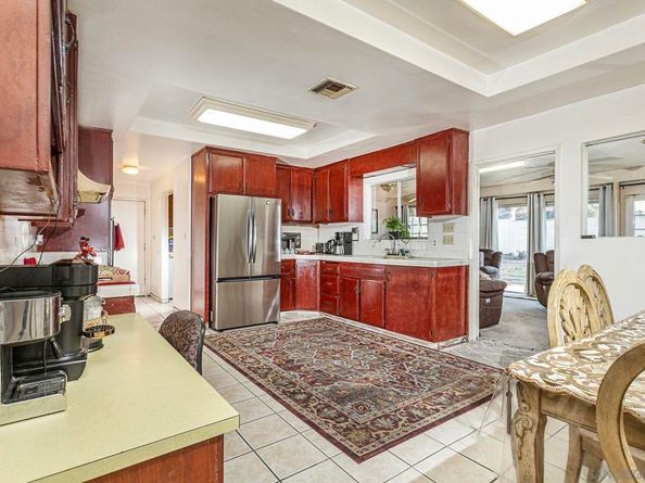 166 Via De Laurencio, Chula Vista CA 91910