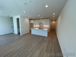 7835 Cypress Dr, Santee CA 92071