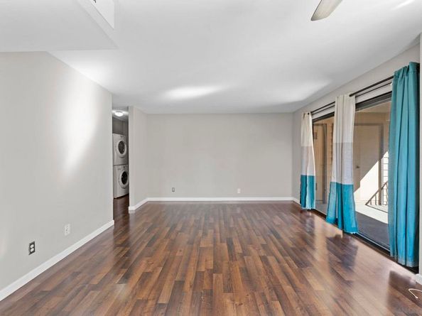 8503 Summerdale Rd 376, San Diego CA 92126