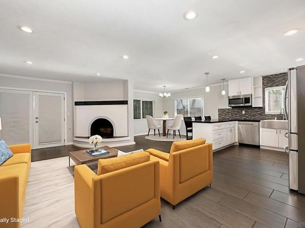 2167 Sunset Dr, Escondido CA 92025