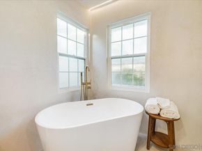 1736 Blackbird Cir, Carlsbad CA 92011