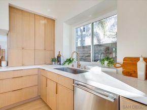 1736 Blackbird Cir, Carlsbad CA 92011