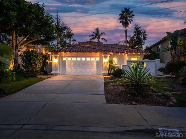 1736 Blackbird Cir, Carlsbad CA 92011