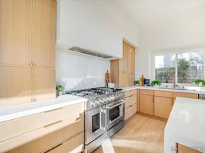 1736 Blackbird Cir, Carlsbad CA 92011