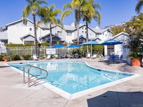 10060 Scripps Vista Way 33, San Diego CA 92131