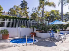10060 Scripps Vista Way 33, San Diego CA 92131