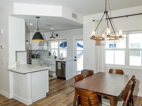 10060 Scripps Vista Way 33, San Diego CA 92131