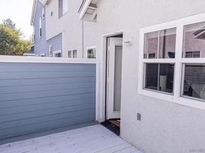 10060 Scripps Vista Way 33, San Diego CA 92131