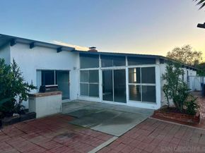 4985 Pacifica, San Diego CA 92109